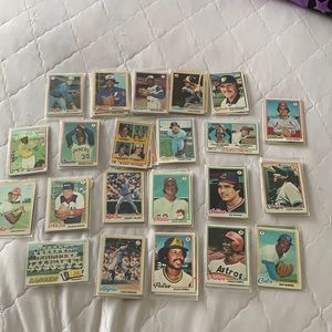 60 1978 Topps baseball cards in protective covers. Multiple teams.